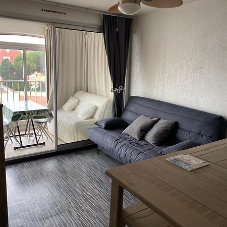 דירות אגדה Studio Avec Belle Vue Sur Le Port מראה חיצוני תמונה