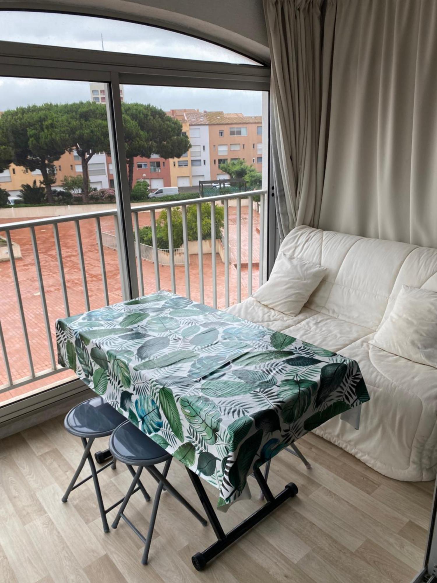 דירות אגדה Studio Avec Belle Vue Sur Le Port מראה חיצוני תמונה